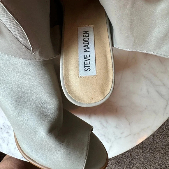 Steve Madden Women’s Nonstp Heel - Stone Gray, size 8 - Picture 9 of 10